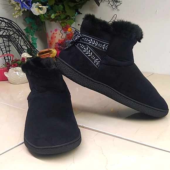 Isotoner Black Velvety Ankle Slipper Booties